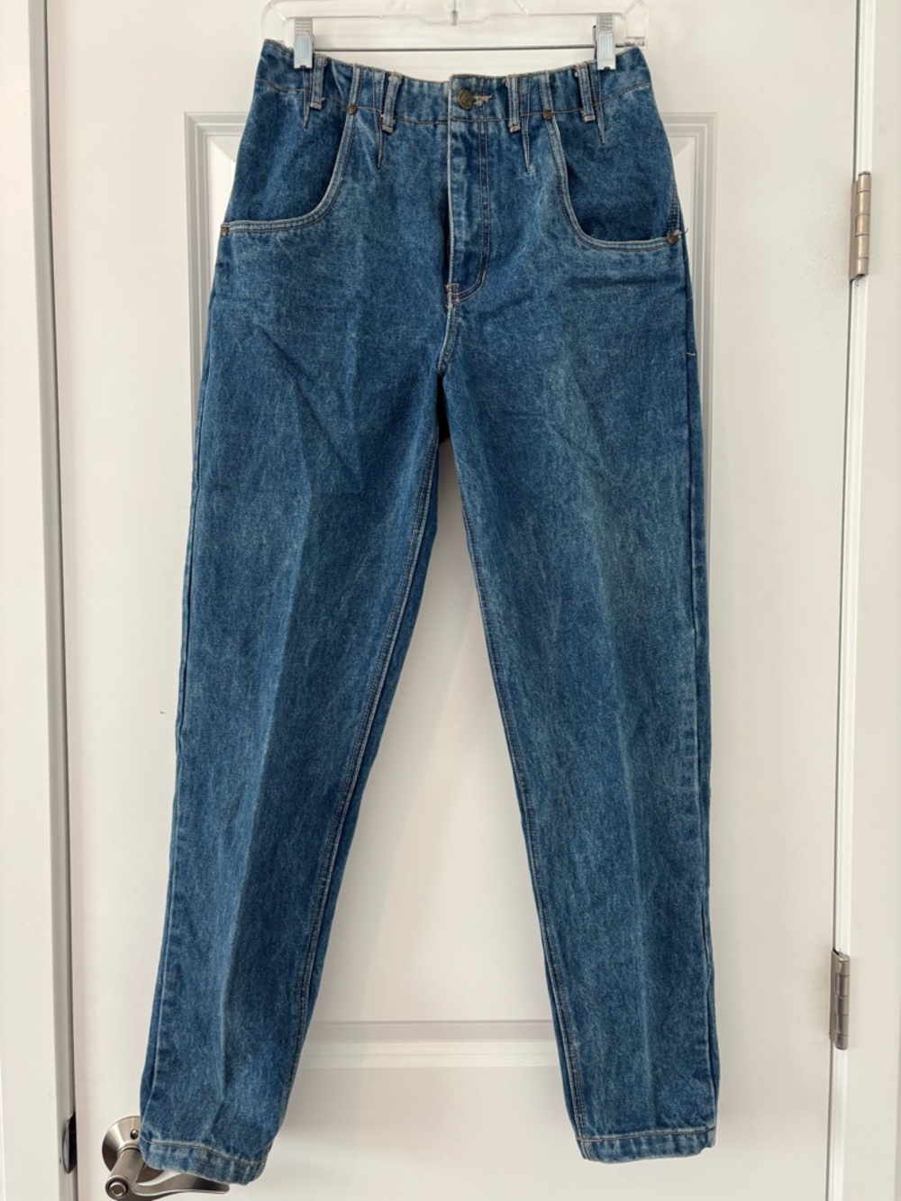LizWear Vintage 80s Durable Cotton Denim Tapered High-Rise Mom Jeans